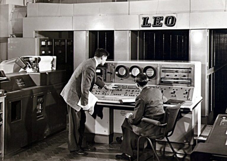 LEO II photograph thanks to Professor Frank Land